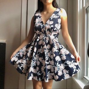 Akira flower print flowy mini dress size large